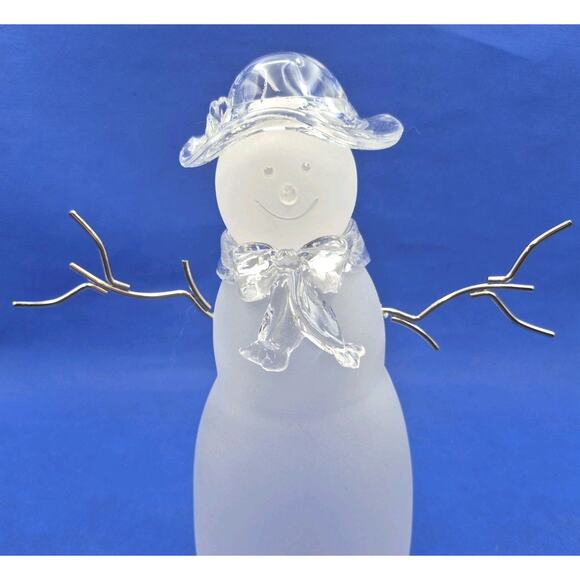 Frosted Acrylic Snow Woman Table Decor 11.5" Tall Original Packaging YK - Picture 2 of 12